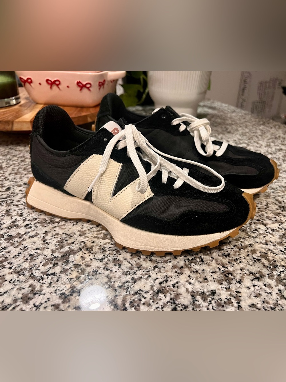 New Balance 327 Black & Cream Retro Runner Sneakers